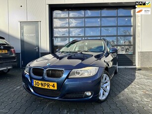 BMW 3-serie Touring 318i Business Line uiterst nette auto