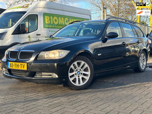 BMW 3-serie Touring 320i