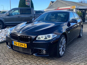 BMW 5 Serie 550i X-Drive V8 M-Pakket Sedan 2014 Zwart 550Xi