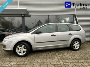 Ford Focus Wagon 1.6-16V Trend