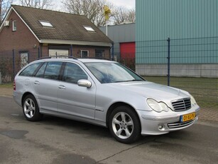 Mercedes-Benz C-Klasse Combi 180 K. Avantgarde --