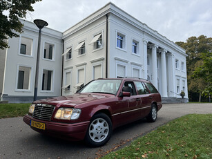 Mercedes-Benz E-Klasse E220 TE Combi '95 W124, MOOI EN GOED !