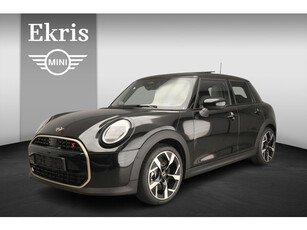 MINI 5-deurs Cooper S Favoured Trim + Package XL | Maximaal MINI