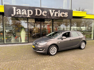 Opel Astra 1.4 Cosmo