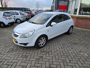 Opel Corsa 1.2-16V '111' Edition