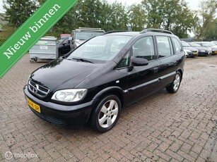 Opel Zafira 1.6-16V Elegance