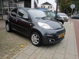 Peugeot 107 1.0 Active + nieuwe apk