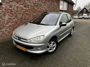 Peugeot 206 1.4 Gentry