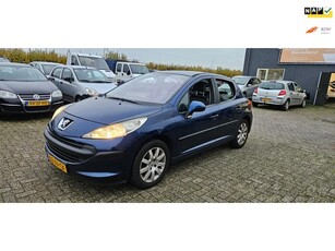 Peugeot 207 1.6-16V XT