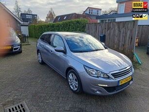 Peugeot 308 SW 1.2 PureTech Blue Lease Executive