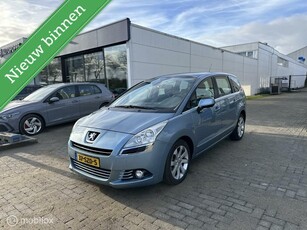 Peugeot 5008 2.0 HDi Active 5p. Panorama dak Navi Clima pdc