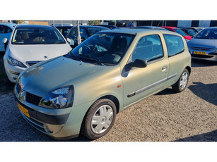 Renault Clio 1.2-16V Authentique????899,-????