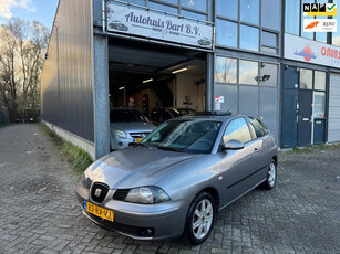 Seat Ibiza 1.4-16V Sensation Climate control! Cruise control! Nieuwe APK! NAP rapport!