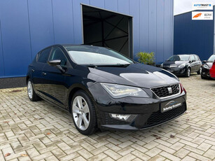 SEAT Leon 1.4 TSI FR / CRUISE CONTROL / CLIMATE CONTROL / PDC / APPLE CARPLAY / FULL LINK / STOELVERWARMING