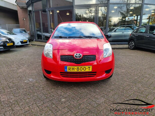 Toyota Yaris 1.0 VVTi Spirit