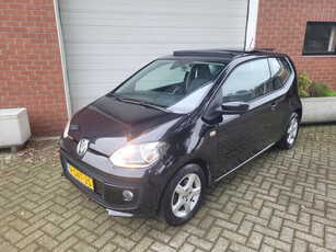 Volkswagen Up! 1.0 move up! BlueMotion PANO|Navi|Stoelverwarming