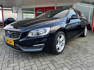 Volvo V 60 1.6 T3 150Pk Momentum Trekhaak/Bluetooth Dealer auto