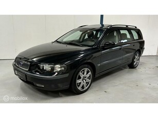 Volvo V70 2.5 T Titanium 1E EIGENAAR / AUTOMAAT