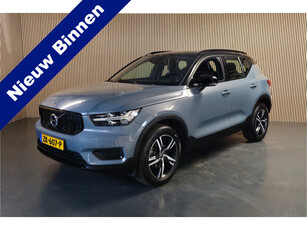 Volvo XC40 1.5 T3 R-Design - Stoelverwarming voor en achter - Stuurverwarming - Apple Carplay/ Android Auto