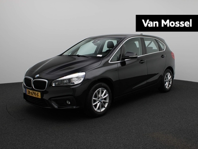 BMW 2-SERIE Active Tourer 218i Centennial Executive | Navigatie | Trekhaak | Climate Control | Parkeersensoren | Lichtmetalen Velgen |