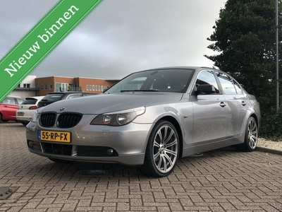 BMW 5-serie 523i Executive, 19 Inch, Trekhaak, Nette auto !