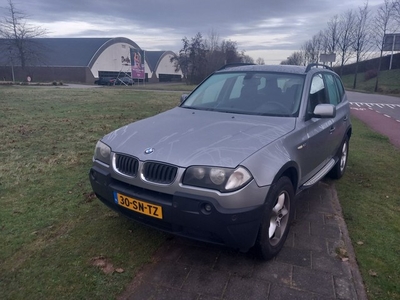 BMW X3 2.0i Introduction