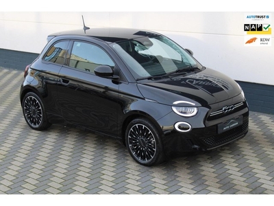 Fiat 500E Icon 42 kWh LED Navi Camera Carplay 17 La Prima