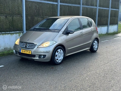 Mercedes A-klasse 200 Avantgarde ADV lezen