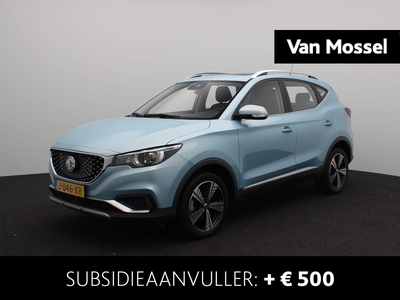 MG ZS EV Luxury 45 kWh | Leder | Navi | Panoramadak | Camera | Apple CarPlay | Adaptive Cruise Control |