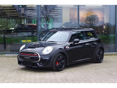 Mini John Cooper Works Benzine