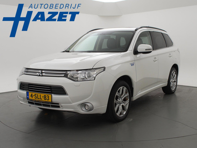 Mitsubishi Outlander 2.0 PHEV INSTYLE + LEDER / SCHUIFDAK / TREKHAAK / CAMERA / 18 INCH LMV