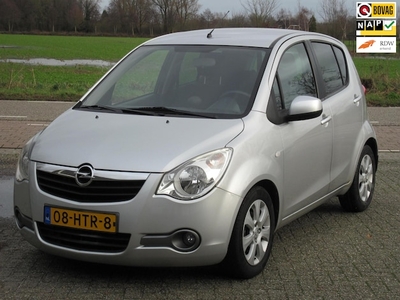 Opel Agila Benzine