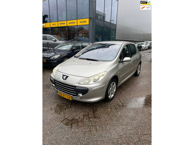 Peugeot 307 1.6-16V Premium APK AIRCO CRUISECONTROL TREKHAAK | ZEER NETJES