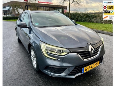 Renault Mégane Estate 1.3 TCe Limited, 140PK, 1E EIG, NAP