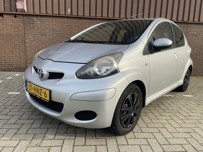 Toyota Aygo 1.0-12V Comfort 5drs Navi APK