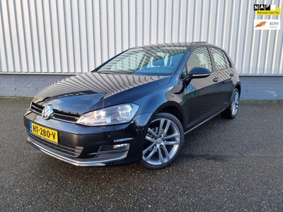 Volkswagen Golf 1.2 TSI Business Edition Connected Clima