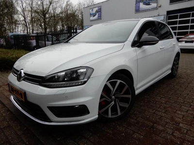 Volkswagen Golf 1.8 170Pk 5 deurs NU 18950,00 (bj 2017)