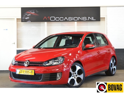 VOLKSWAGEN GOLF 2.0 GTI + NAVI + PARKEER CAMERA