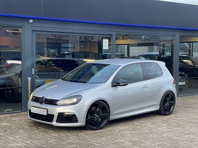 Volkswagen Golf 2.0 R 4-Motion