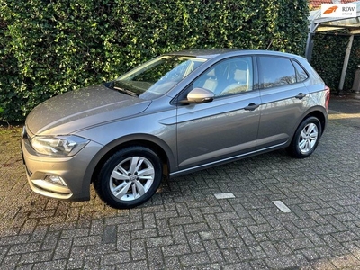 Volkswagen Polo 1.0 Comfortline