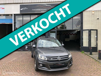 Volkswagen Tiguan 1.4 TSI R-Line Edition BOMVOL NIEUWSTAATPANO CAMERA ETC