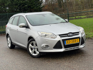 Ford Focus Wagon 1.0 EcoBoost Titanium /Xenon/Stoelverwarming/NW Apk/