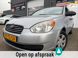 Hyundai Accent 1.4i Dynamic 5 drs met airco en zeer goed