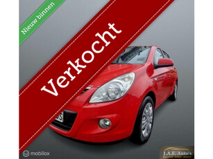 Hyundai i20 1.2 Airco Zuinig Groot navigatie APK!