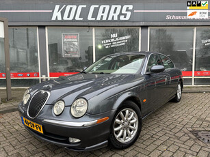 Jaguar S-type 2.5 V6 Executive