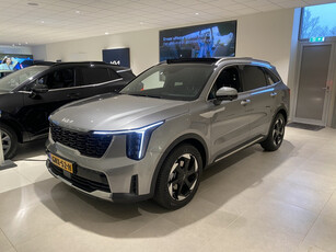 Kia Sorento 1.6 T-GDi Plug-in Hybrid 4WD ExecutiveLine 7p. Nieuw Model // 400 km // Info Roel 0492-588951 info Roel 0492-588951