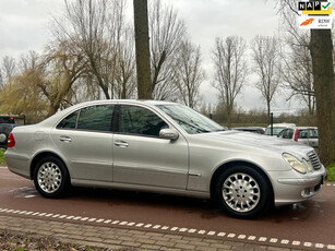 Mercedes-Benz E-klasse 200 K. Elegance AUTOMAAT!CLIMA!NETJES!KOOPJE!