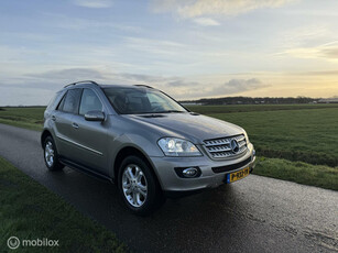 Mercedes Ml 350 van liefhebber voor liefhebber 111000 km