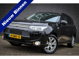 Mitsubishi Outlander 2.0 PHEV Intense + Van 10.950,- Voor 9.950,-