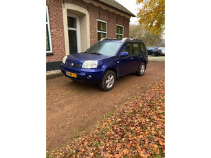 Nissan NISSAN X-TRAIL 4x4 met panorama dak